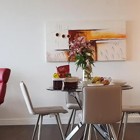 Paradise Lake View Apartment Apartment